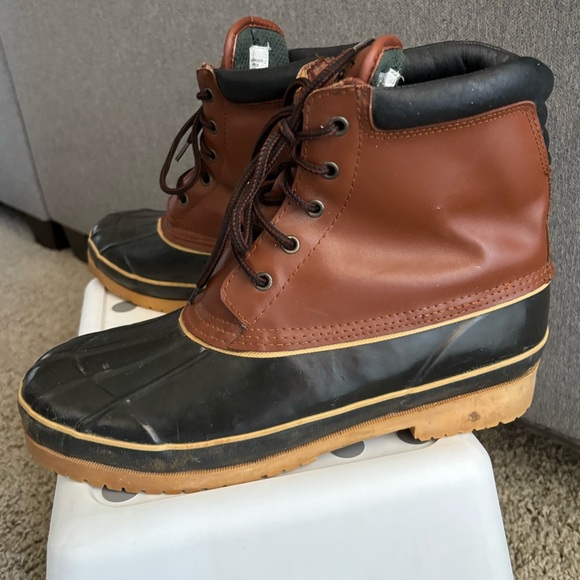 Men’s Duck Boots, Lace Up Rain Boots, Size 11 - Picture 1 of 9